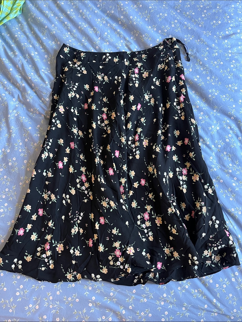 Jones New York Black Floral A-Line Midi Skirt